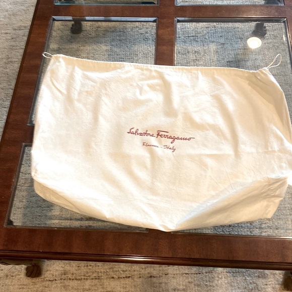 Salvatore Ferragamo Florence Italy large Purse Dust Bag 30” x 21” drawstrings - Picture 2 of 14